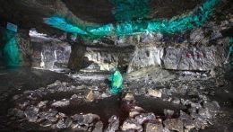 Всего в 12 км от Москвы в Домодедовском районе начинается самая большая пещера Подмосковья.