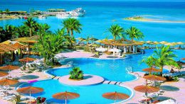 Шарм-эль-Шейх - этот курорт расположен на юге Синайского полуострова. Это курорт европейского уровня, где находится множество гостиниц, пляжей, казино, магазинов, баров, ресторанов и многое другое.