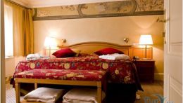 Santini Residence,Романтичные отели Европы
