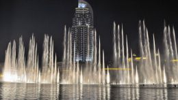 Dubai Fountain (Дубай) (5).jpg