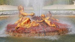 Версальские фонтаны (Франция)2.jpg